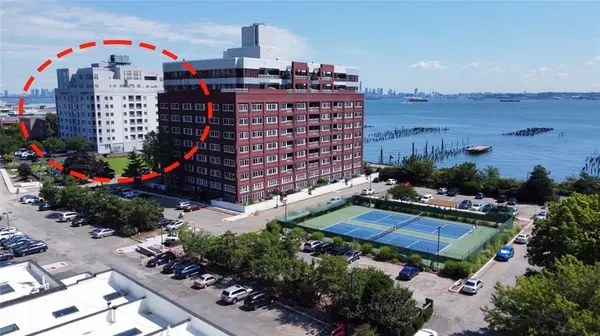 Staten  Island, NY 10301,90 Bay Street Land #7H