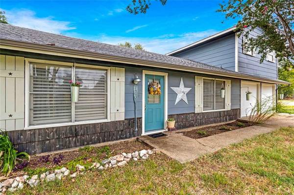 126 Lakeland Road,  Mabank,  TX 75156