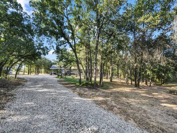 Paradise, TX 76073,211 Spring Valley Road