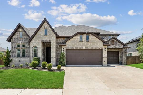 1917 Sunflower Drive, Glenn Heights, TX 75154