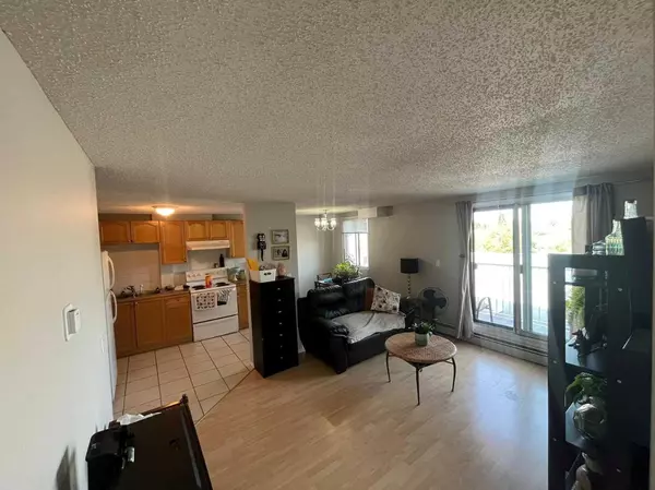 Calgary, AB T2K 5C4,6825 Centre ST Northwest #202