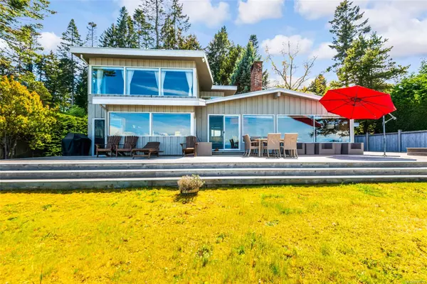 Qualicum Beach, BC V9K 1C7,1141 Butterball Dr