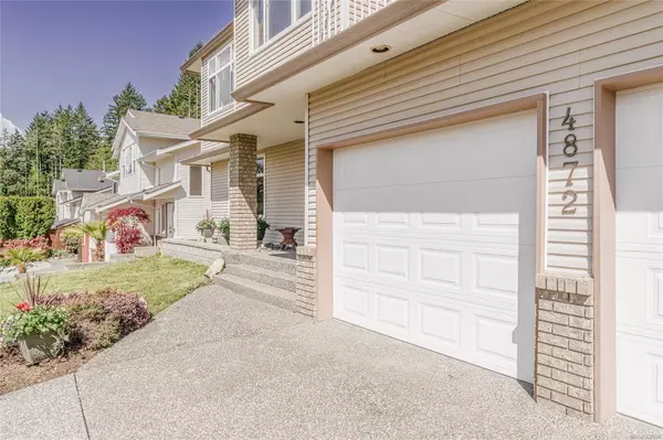 Nanaimo, BC V9T 6L6,4872 Fairbrook Cres