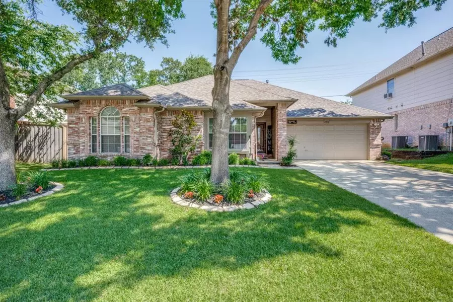 2302 Brazos, Corinth, TX 76210