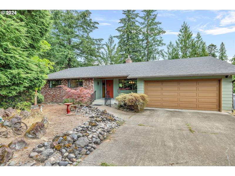 22565 S PENMAN RD, Oregon City, OR 97045