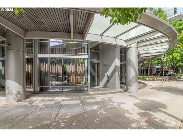 Portland, OR 97239,3601 S RIVER PKWY #1404