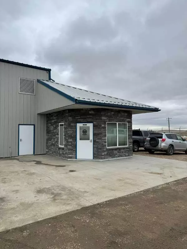 Trochu, AB T0M 2C0,229 Elevator Road