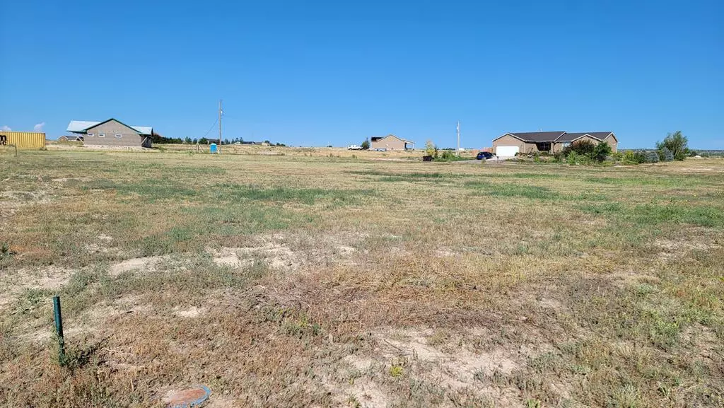 908 E Cholla Dr, Pueblo West, CO 81007