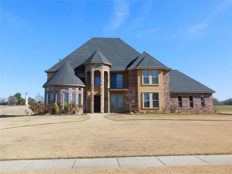 198 N Beach Drive, Bossier City, LA 71111