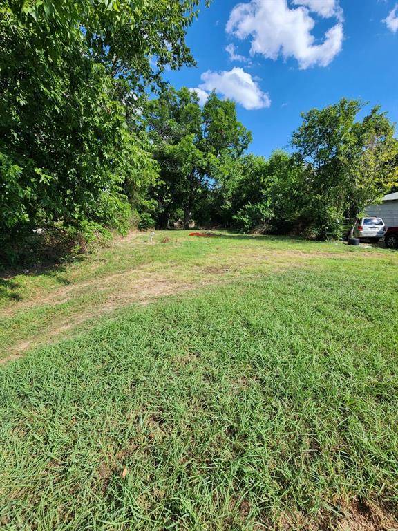 703 W Elm Street,  Hillsboro,  TX 76645