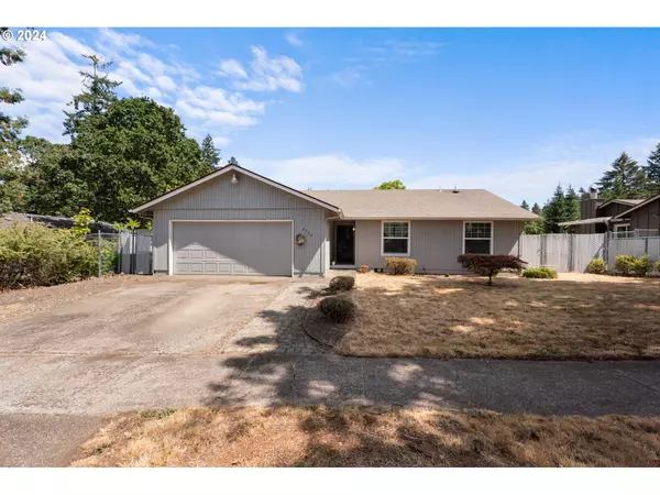 Salem, OR 97302,4526 CHAPARRAL DR SE