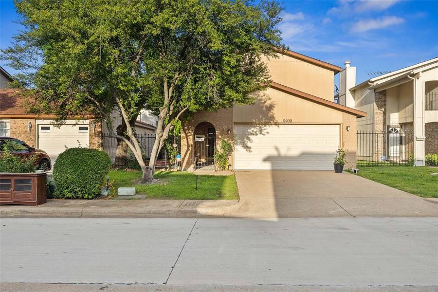 2932 Antares Circle, Garland, TX 75044