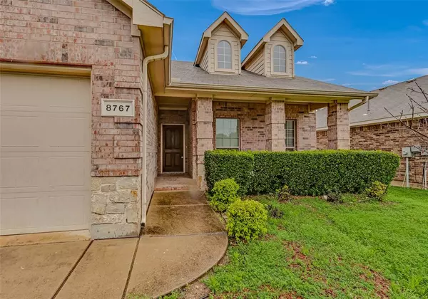 Dallas, TX 75249,8767 Cedar Thicket Drive