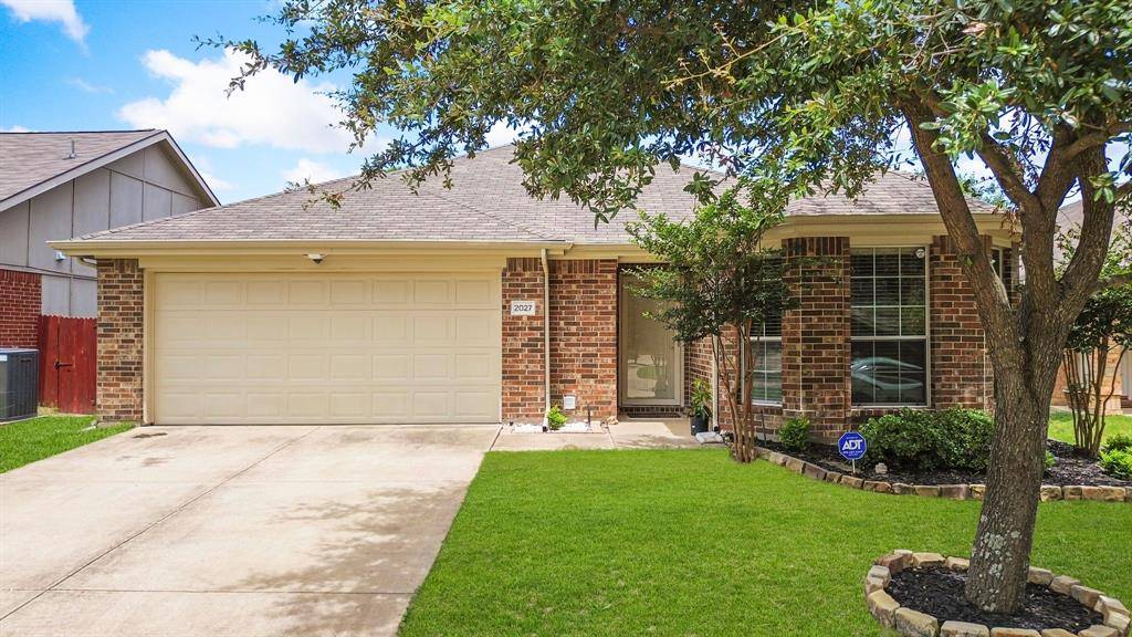 2027 Moonlight Trail, Heartland, TX 75126