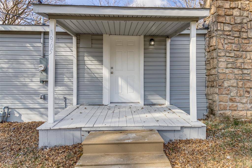 Bonham, TX 75418,1905 N Main Street