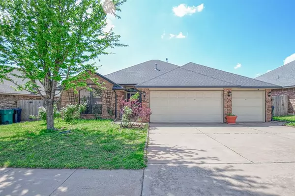 9217 Button Avenue, Moore, OK 73160