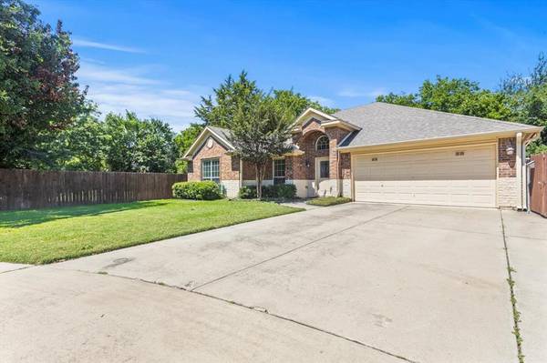 Irving, TX 75061,500 Campbell Court