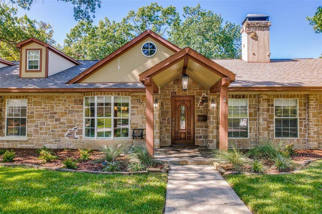 Dallas, TX 75240,13511 Far Hills Lane