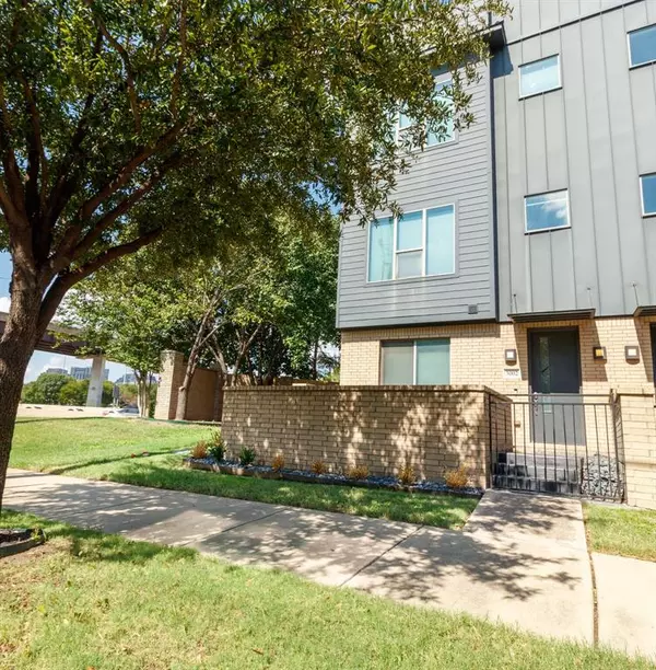 Dallas, TX 75204,3002 Zenia Drive