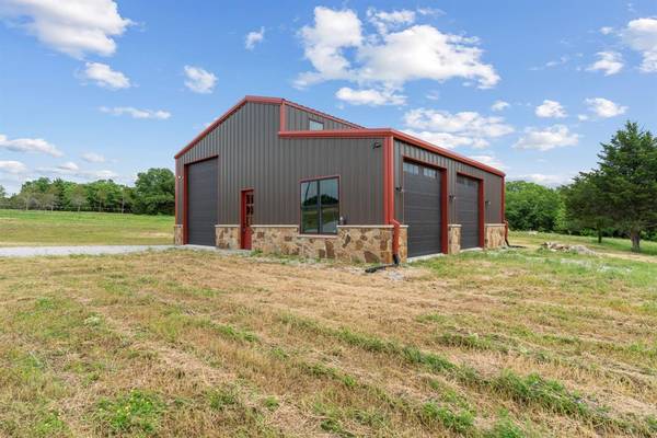 115 Pringle Court, Alvord, TX 76225