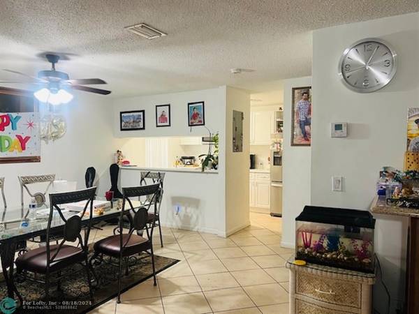 Coral Springs, FL 33065,4202 NW 114 Ter  #2