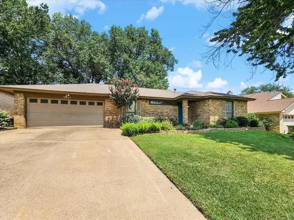 Arlington, TX 76016,2821 Quail Lane