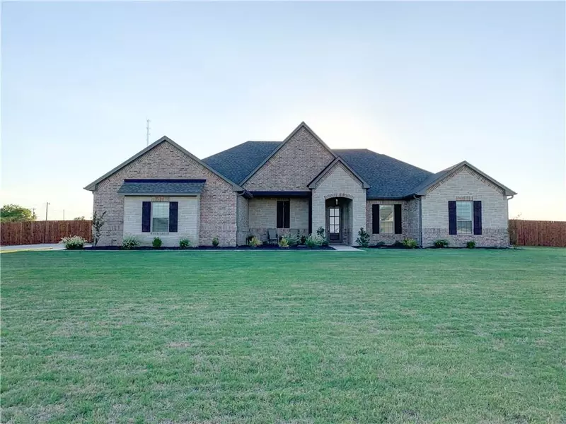 3301 Mariposa Ridge, Crowley, TX 76036