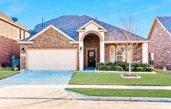 908 Lake Woodland Drive, Little Elm, TX 75068