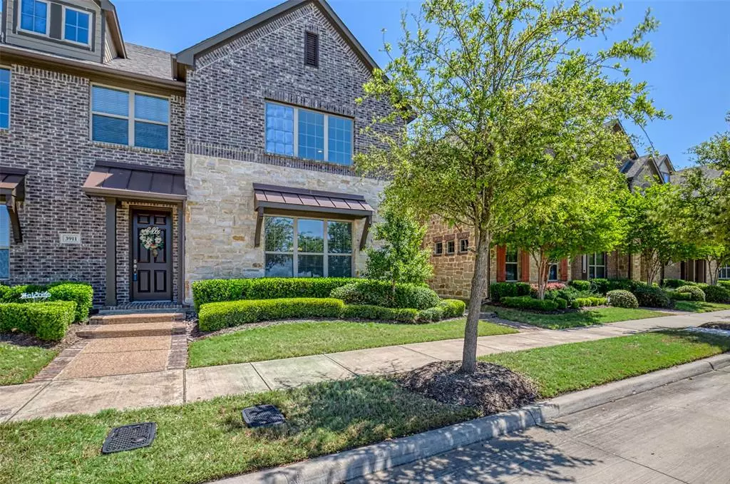 Arlington, TX 76005,3909 Cascade Sky Drive