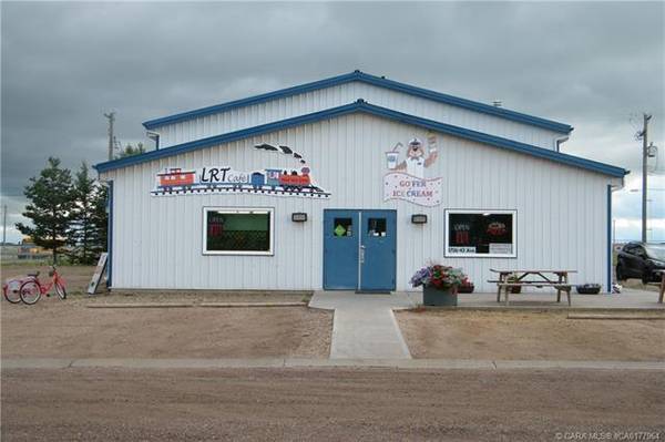 4706 43 AVE, Forestburg, AB T0B 1N0