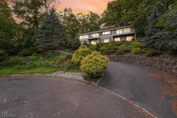 Mountainside Boro, NJ 07092,1448 Forest Ct