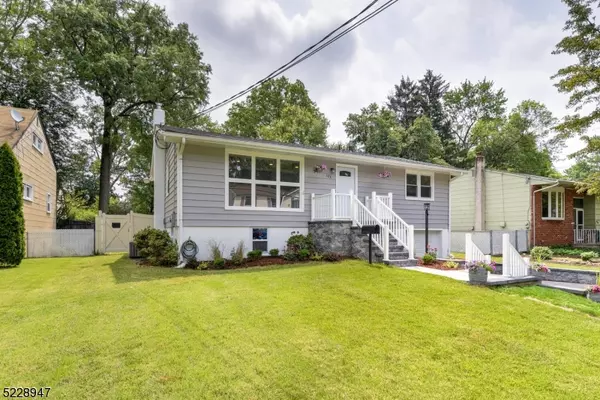 124 Camden Rd, Parsippany-troy Hills Twp., NJ 07054