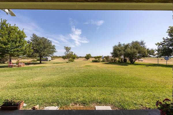 De Leon, TX 76444,551 County Road 491