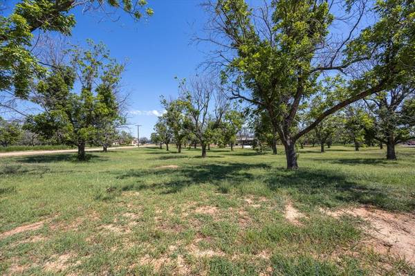 Granbury, TX 76049,7000 Gulfstream Drive