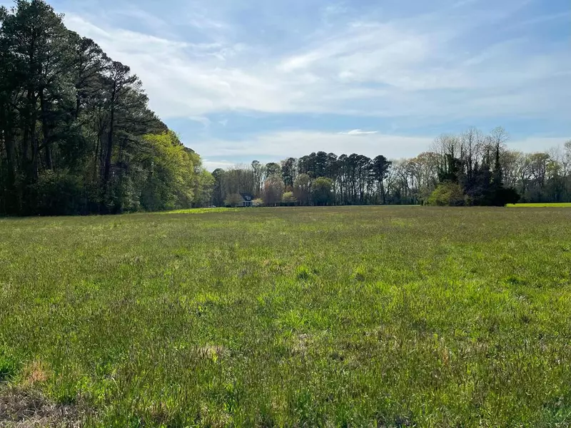 Lot 22 Benson RD, Weems, VA 22576