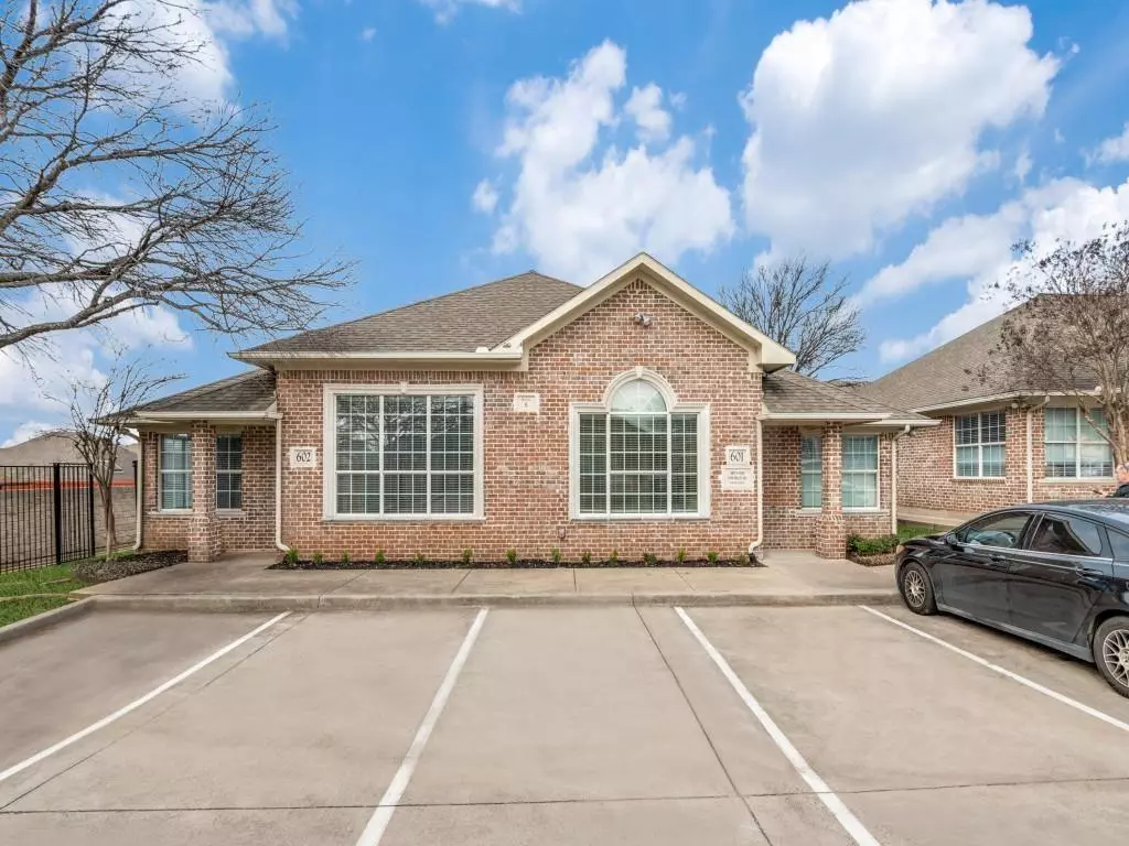 Carrollton, TX 75006,2840 Keller Springs Road #2