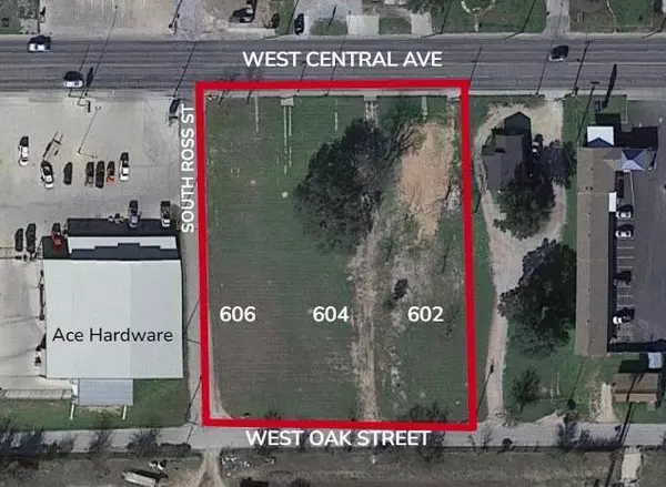 602-606 W Central Avenue, Comanche, TX 76442