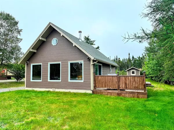 25 Pine Tree Road, Terra Nova, NL A0C1L0