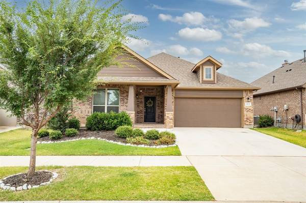 1517 Canary Lane, Argyle, TX 76226