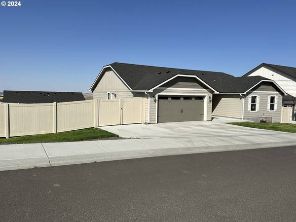 Milton Freewater, OR 97862,49 LEWIS CIR