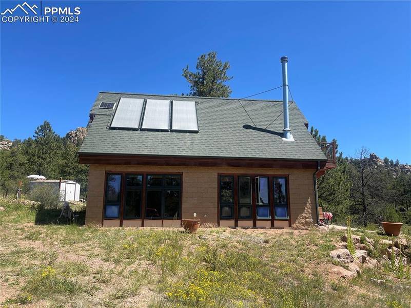 250 Chipper RD, Guffey, CO 80820