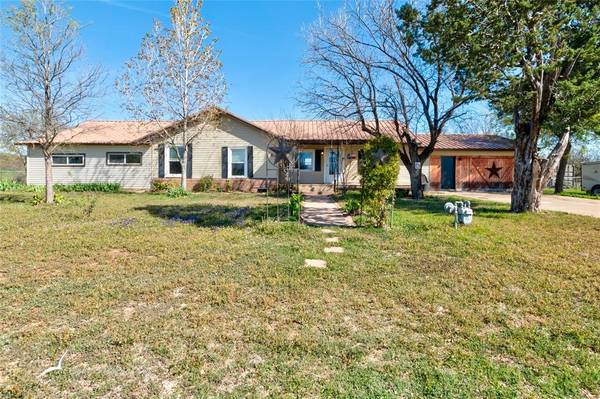 110 County Road 239,  Ovalo,  TX 79541