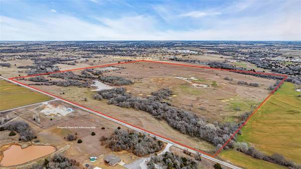 S McKinley Road, Marlow, OK 73055