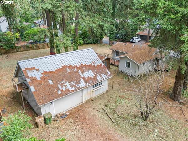 16061 WALUGA DR, Lake Oswego, OR 97035