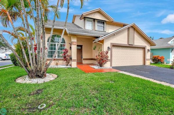 3205 NW 122nd Ave, Sunrise, FL 33323