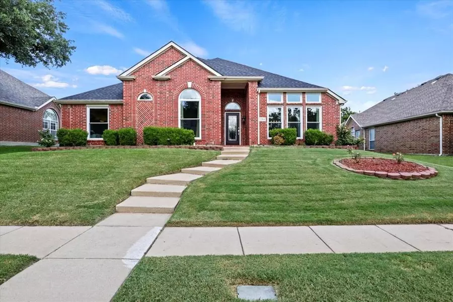 7204 Dalewood Drive, Plano, TX 75074