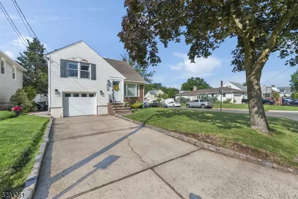 2745 Wickersham Ave, Linden City, NJ 07036