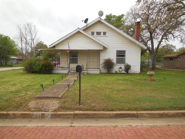 701 Cherry Street,  Ranger,  TX 76470