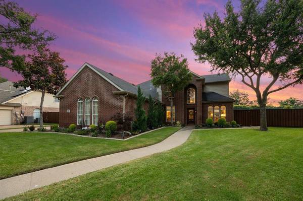 7005 Twin Ponds Drive,  Plano,  TX 75074