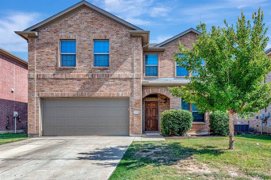 1641 Quail Grove Drive, Fort Worth, TX 76177